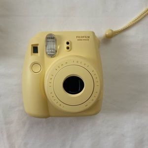 Fujifilm instax mini 8 camera